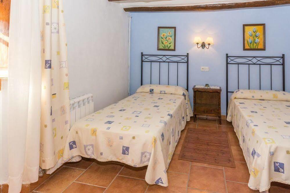 Apartamentos Casa Lola Rodeados De Montanas Y Rios Beceite Exteriör bild
