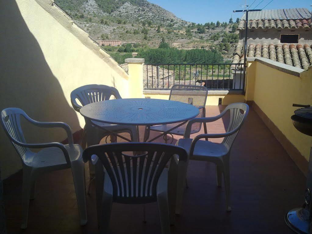 Apartamentos Casa Lola Rodeados De Montanas Y Rios Beceite Exteriör bild